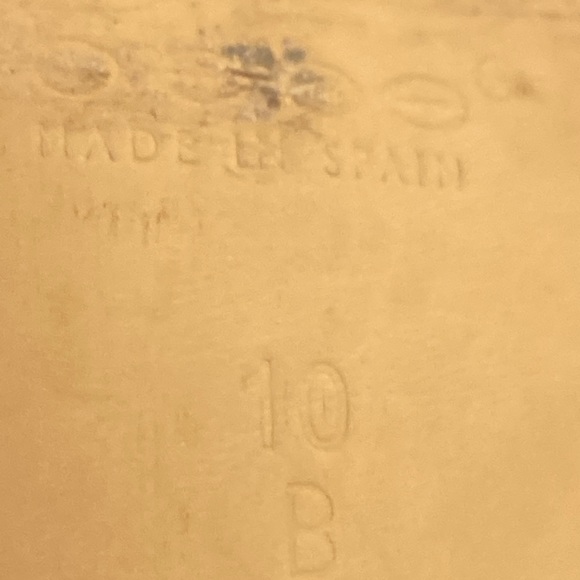 Bebe black and white patent leather peep toe heels size 10 - Picture 8 of 13